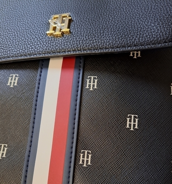 NWT Tommy Hilfiger Trendy Backpack  11\